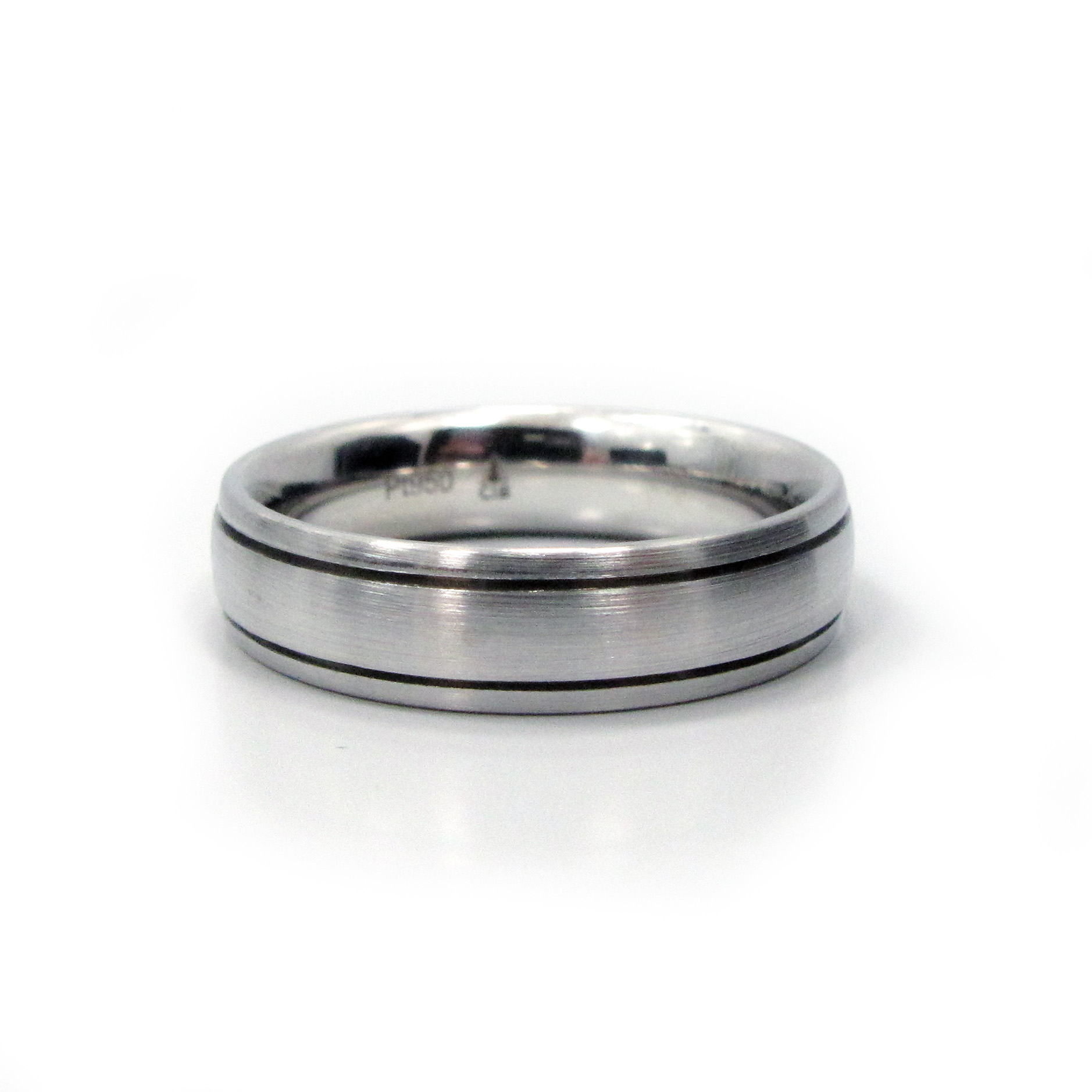This is a picture of Platinum Mens Wedding Band Deep Groove