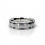 This is a picture of Platinum Mens Wedding Band Deep Groove