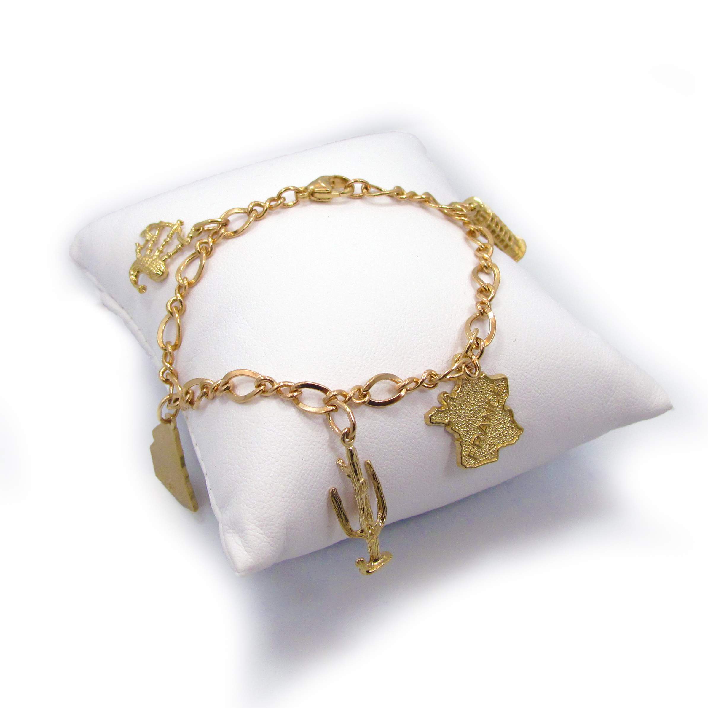 This is a picture of a Customizable 14k Yellow Gold Charm Bracelet