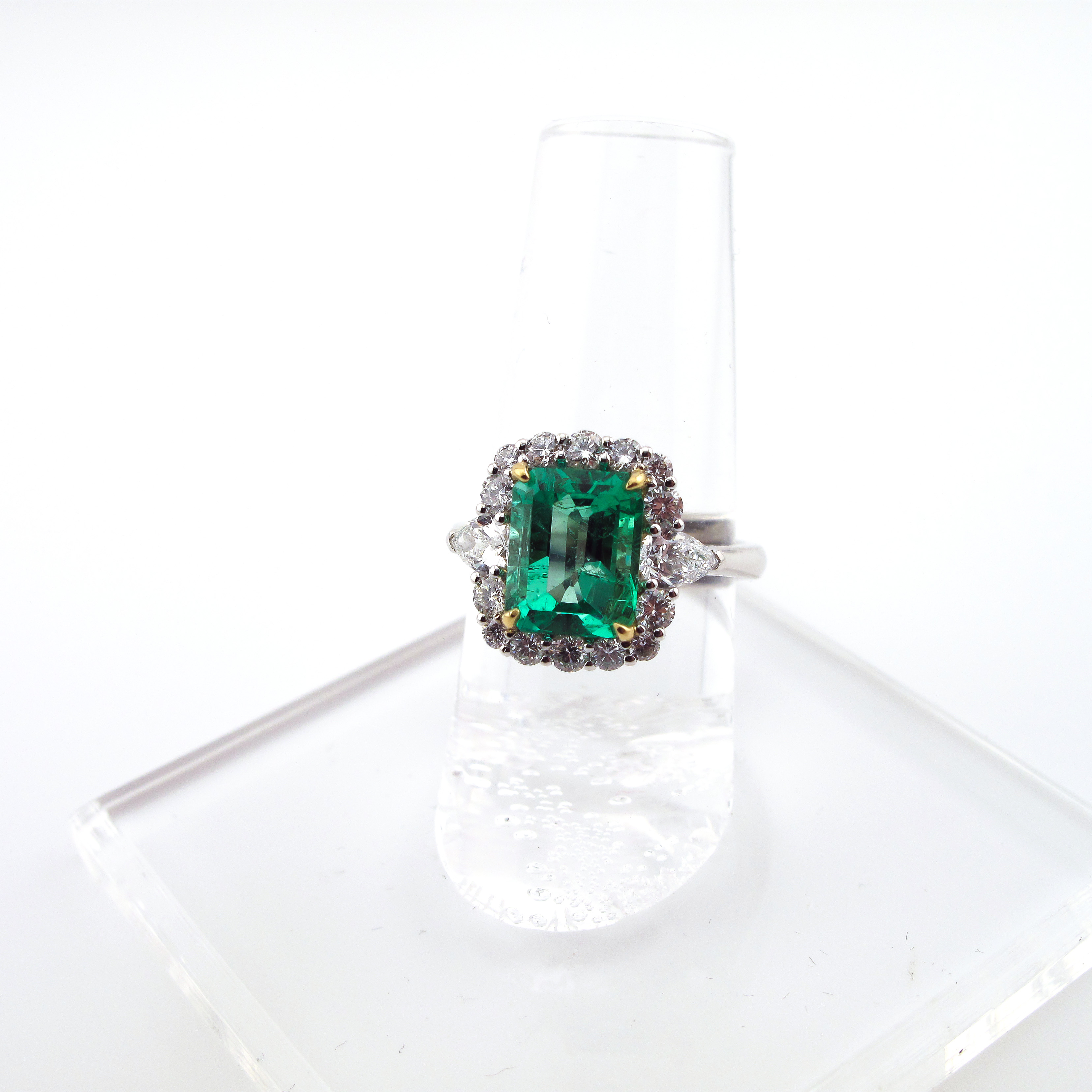 Green Emerald Ring Reuven Gitter Jewelers